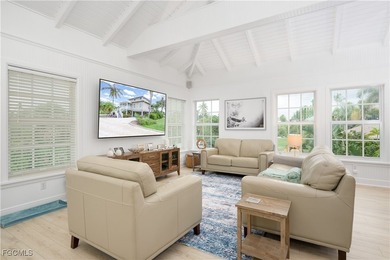 Discover a beautifully elevated island retreat in the exclusive - photo 6