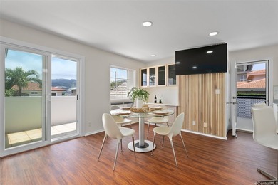 Perched in prestigious Na Pali Haweo, this uniquely designed - photo 8