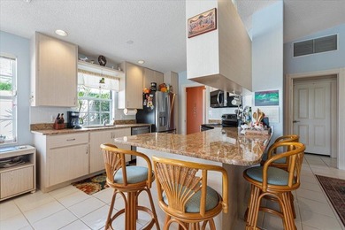 Beautiful 2Bd, 2Ba waterfront POOL villa. Ideally located in the - photo 8