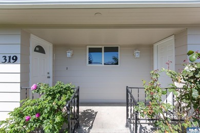 Meticulously updated from top to bottom, this move-in ready - photo 13
