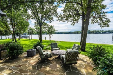 Lake Home For Sale in Enchanted Oaks, Texas