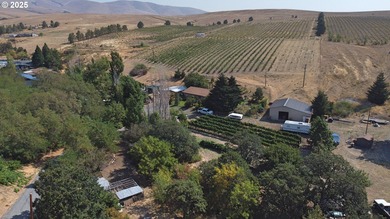 Columbia River Home For Sale in Dallesport Washington