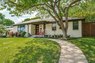 Lake Home For Sale in Dallas, Texas