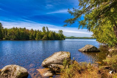 Tucked away in a quiet protected bay on prestigious Upper - photo 3