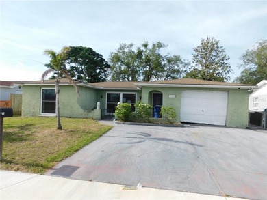 Don't miss out on this opportunity! LOCATION! LOCATION! - photo 1
