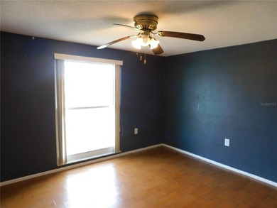 Don't miss out on this opportunity! LOCATION! LOCATION! - photo 5