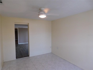 Don't miss out on this opportunity! LOCATION! LOCATION! - photo 9