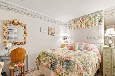 Enjoy breathtaking oceanfront views just steps from the beach in - photo 7