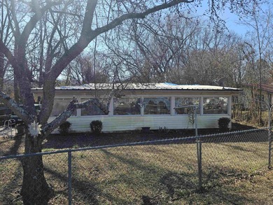 Harris Brake Lake Home For Sale in Houston Arkansas