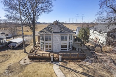 Lake Home For Sale in Morris, Illinois