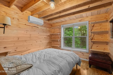 MOTIVATED SELLER: Experience the ultimate mountain-and-lake - photo 17