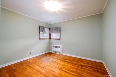Welcome to this charming home located in the heart of Whitestone - photo 17