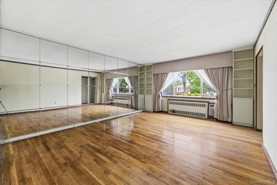 Welcome to this charming home located in the heart of Whitestone - photo 25