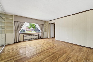 Welcome to this charming home located in the heart of Whitestone - photo 27