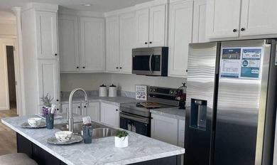 Brand new manufactured home from Clayton Homes ''Yadkin model'' - photo 9