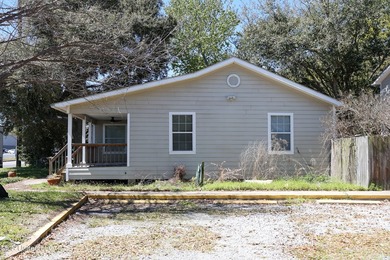 PRIME COMMERCIAL PROPERTY IN A FANTASTIC LOCATION! This - photo 8