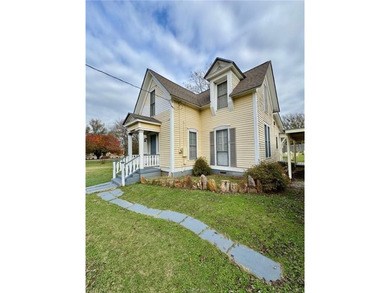 (private lake, pond, creek) Home For Sale in Calvert Texas