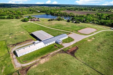 ESTATE with STRATEGIC FLEXIBILITY awaits in the heart of North - photo 5