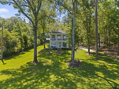 Welcome to your own slice of lakefront paradise on Lake Tyler - - photo 4