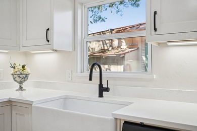 Move right in to this beautifully updated 4-bedroom, 3-bath home - photo 15