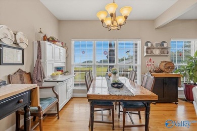 Lakefront living on Weiss Lake at its best. This beautiful 5 - photo 20