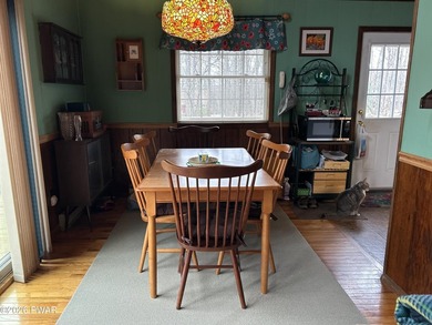 Hemlock Farms Chalet: One-level living on over 3/4 of an acre - photo 20