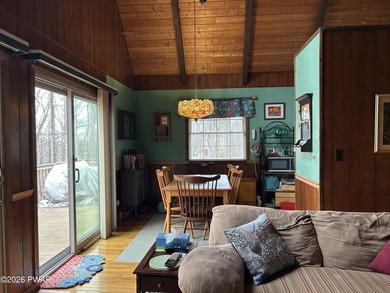 Hemlock Farms Chalet: One-level living on over 3/4 of an acre - photo 23