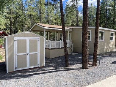 White Mountain Vacation Village is an amazing community! Park - photo 2