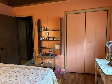 Hemlock Farms Chalet: One-level living on over 3/4 of an acre - photo 32