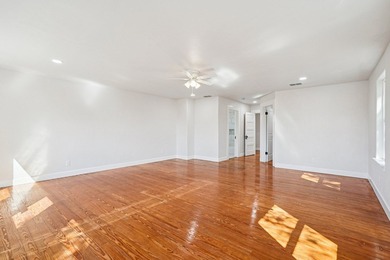 Move right in to this beautifully updated 4-bedroom, 3-bath home - photo 34