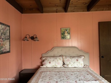 Hemlock Farms Chalet: One-level living on over 3/4 of an acre - photo 34