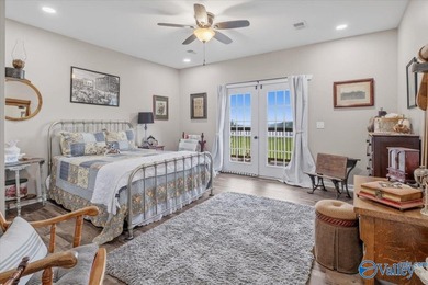 Lakefront living on Weiss Lake at its best. This beautiful 5 - photo 35