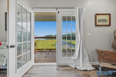 Lakefront living on Weiss Lake at its best. This beautiful 5 - photo 36