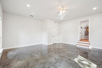 Move right in to this beautifully updated 4-bedroom, 3-bath home - photo 42