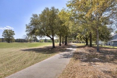 This beautiful 3 bedroom 2 and a half bath home is located in - photo 43