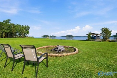 Lakefront living on Weiss Lake at its best. This beautiful 5 - photo 44