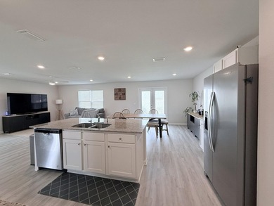 Move-In Ready Home in Panama City, FL - Welcome to 6574 Atkins - photo 4