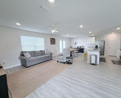 Move-In Ready Home in Panama City, FL - Welcome to 6574 Atkins - photo 5