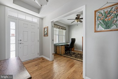 SMART LIVING WITH ROOM TO GROW: Featuring energy saving solar - photo 4