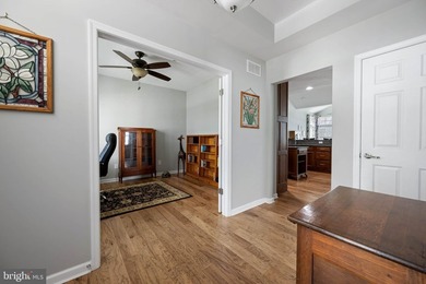 SMART LIVING WITH ROOM TO GROW: Featuring energy saving solar - photo 6