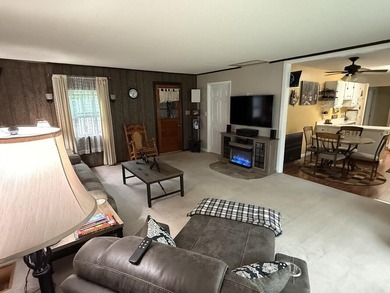 This super meticulous 3 bedroom 1 bath ranch style home with a - photo 8