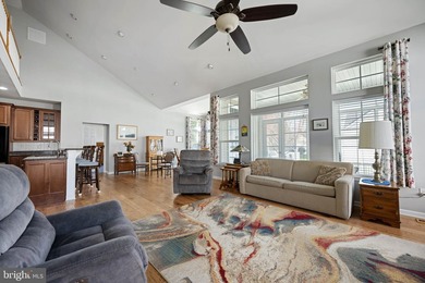 SMART LIVING WITH ROOM TO GROW: Featuring energy saving solar - photo 9