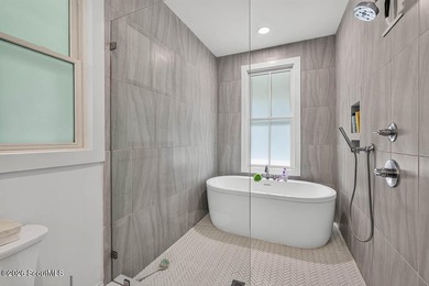 Effortless living in the desirable Oyster Grove Community - photo 40