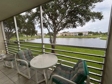 Lake Condo For Sale in Boca Raton, Florida