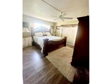 Briarwood Club in the heart of Coral Springs, tucked behind - photo 8