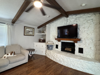 Move-In Ready Home on the Panola Country Club Golf Course - photo 17