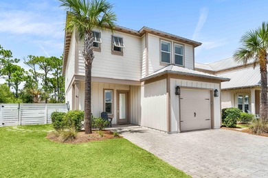 Located in the gated Villas of Frangista community within the - photo 4