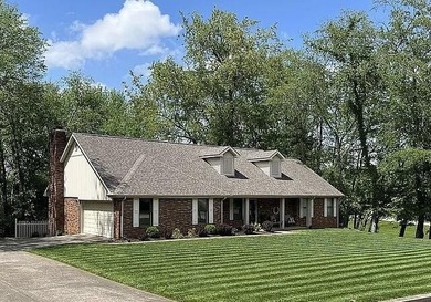 Lake Cumberland Home For Sale in Somerset Kentucky