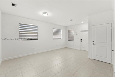 Experience the opportunity to reside in a newly constructed - photo 4
