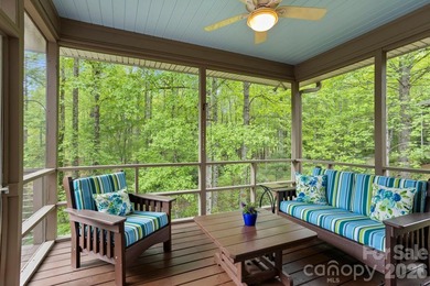 Exceptional home in highly desirable Kenmure, a gated golf - photo 30
